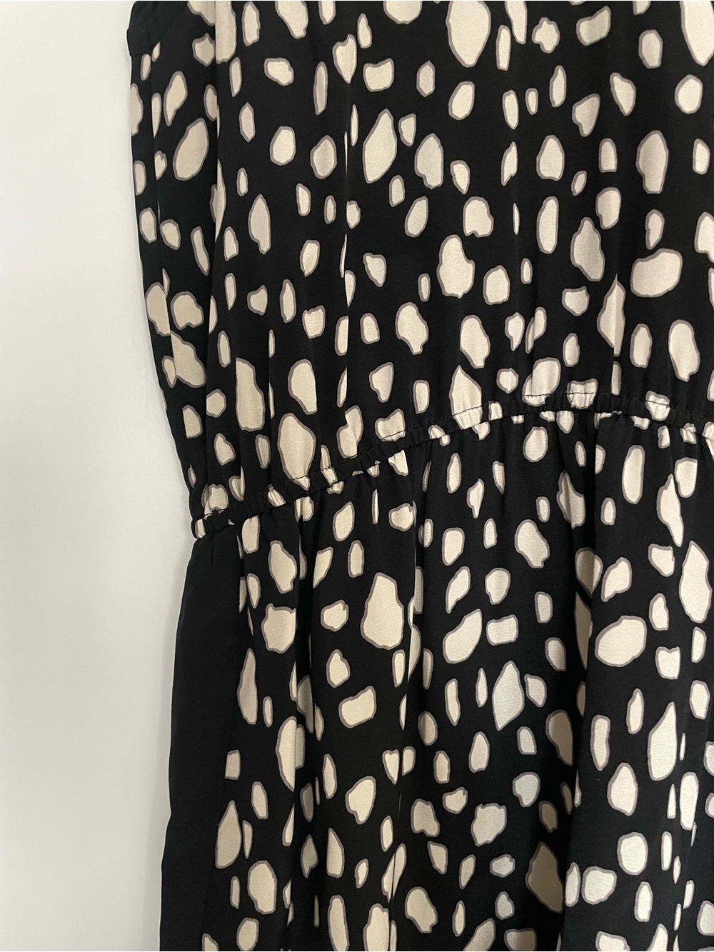 Sea New York Black and Cream Sleeveless Printed Mini Dress - Picture 5 of 9